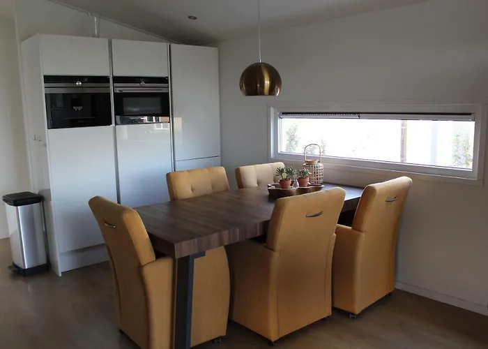 Chalet Ravenbosch 5 Ppl Bemelen